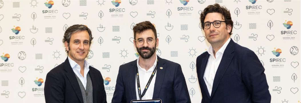 Gabriel Nebreda, director de Solar de EDP España; Joan Groizard, director del IDEA; y Javier Martínez, director de movilidad sostenible de EDP España